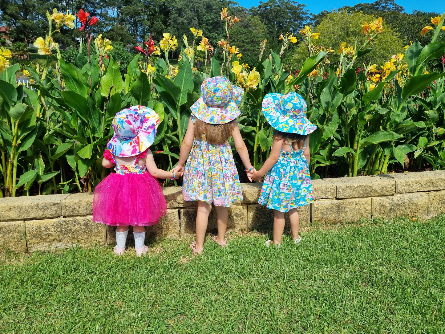 **PRE ORDER-SUN HAT - LEAVE PRINT CHOICE AT CHECKOUT