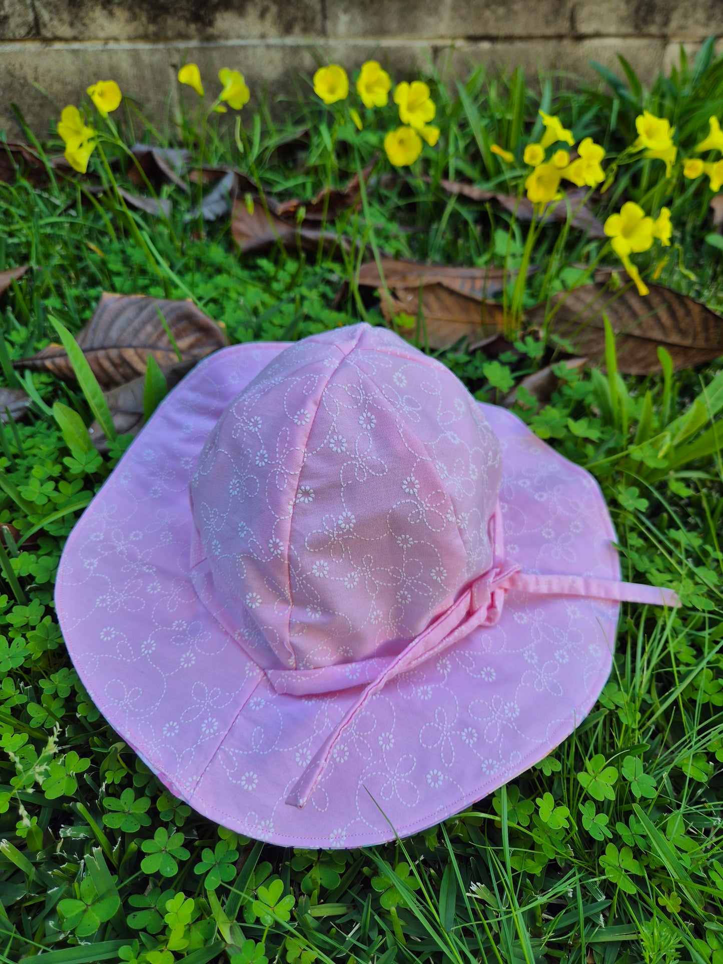 *REVERSIBLE SUN HAT - PINK GINGHAM MLP